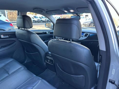 Used 2012 Hyundai Genesis 3.8 image 28