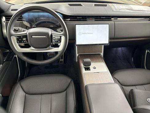 New 2026 Land Rover Range Rover SE image 10