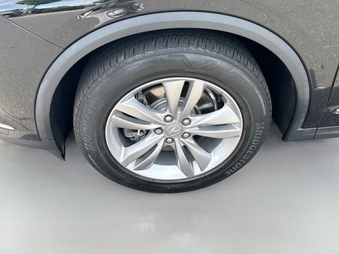 Used 2023 Acura MDX SH-AWD image 31