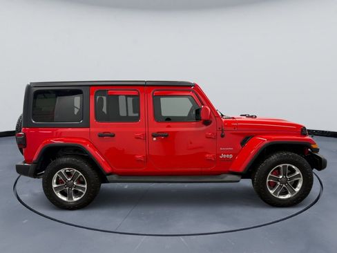 Used 2019 Jeep Wrangler Unlimited Sahara w/ Safety Group AWD/4WD image 1