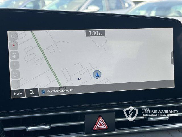 Certified 2025 Hyundai Elantra SEL FWD image 31