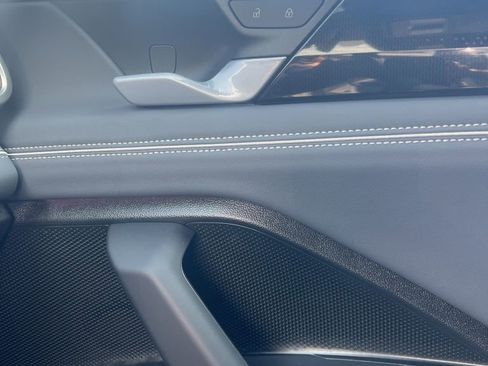 Used 2026 Volkswagen Tiguan SEL R-Line image 23