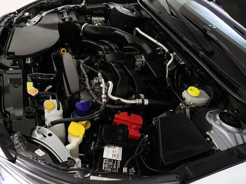 Used 2024 Subaru Outback Premium AWD/4WD image 35