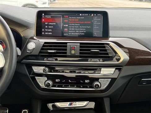 Used 2021 BMW X3 M40i image 11