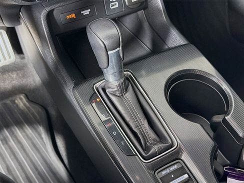 Used 2023 Honda Civic Sport image 17