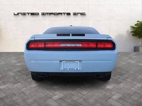 Used 2011 Dodge Challenger SE image 6