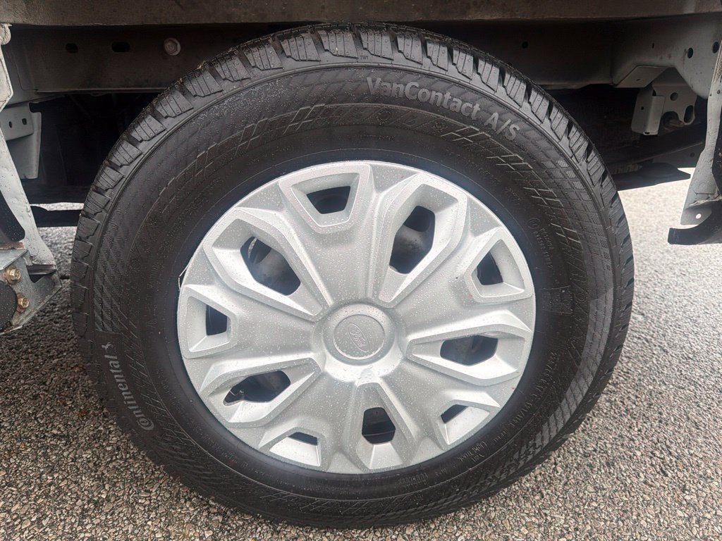 Used 2025 Ford Transit 250 Low Roof w/ Exterior Upgrade Package RWD image 10