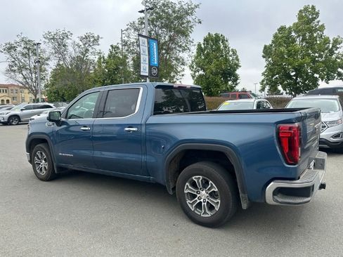 Used 2024 GMC Sierra 1500 SLT RWD image 4