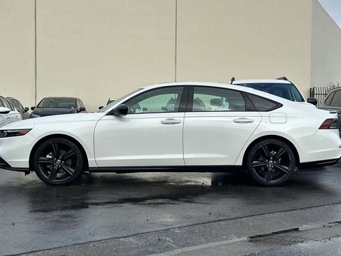 Used 2025 Honda Accord Sport image 6