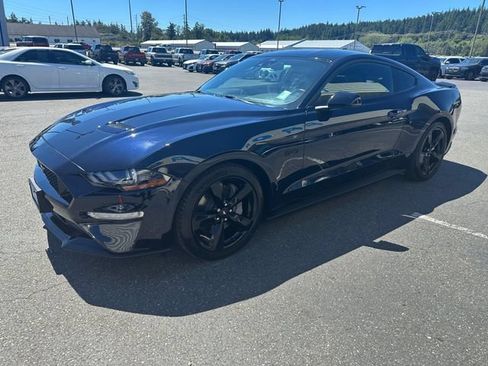 Used 2021 Ford Mustang GT Premium RWD image 6