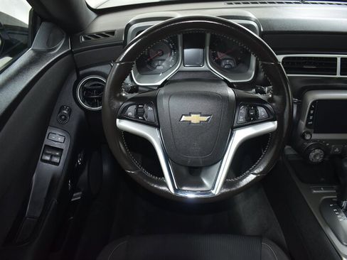 Used 2015 Chevrolet Camaro LT w/ 1LT Preferred Package RWD image 9