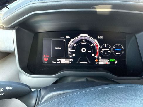 New 2026 Toyota Tundra Platinum AWD/4WD image 19