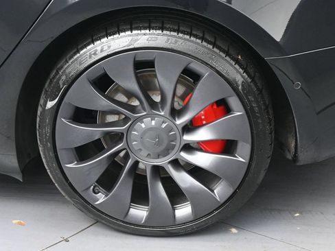 Used 2022 Tesla Model 3 Performance AWD/4WD image 33