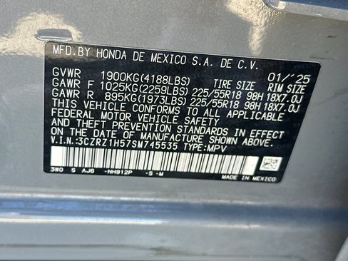 Certified 2025 Honda HR-V Sport image 28