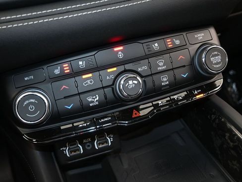 Used 2024 Dodge Durango SRT image 33