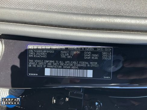 Used 2024 Volvo XC60 T8 Ultimate w/ Protection Package Premier image 22