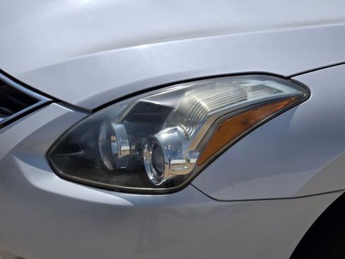 Used 2013 Nissan Altima 2.5 S FWD image 6