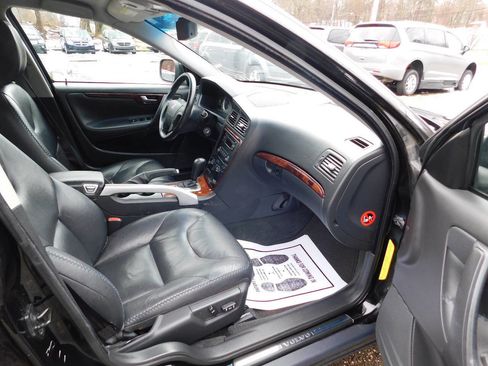 Used 2007 Volvo XC70 image 23