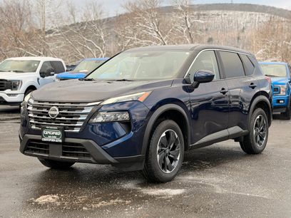 Used 2025 Nissan Rogue SV