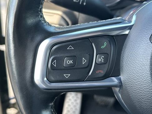 Used 2022 Jeep Wrangler Unlimited Sahara w/ Cold Weather Group image 24