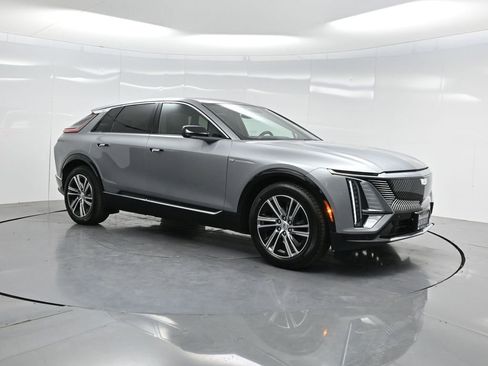 Used 2025 Cadillac Lyriq Luxury image 55