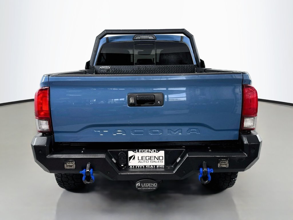 Used 2019 Toyota Tacoma TRD Off-Road AWD/4WD image 8