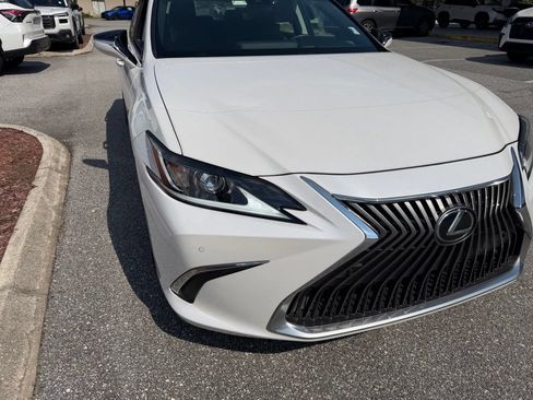 Used 2020 Lexus ES 350 w/ Premium Package FWD image 13