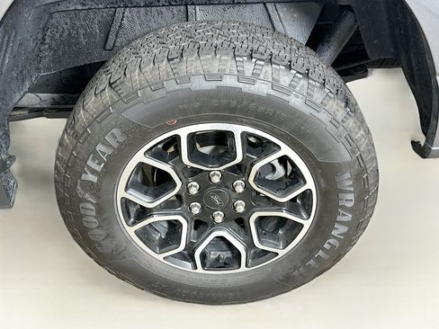 Used 2022 Ford F150 XLT w/ Equipment Group 302A High AWD/4WD image 11