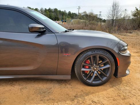 Used 2019 Dodge Charger Scat Pack w/ Plus Group image 13