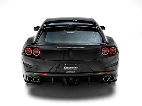 Used 2018 Ferrari GTC4Lusso T RWD image 6