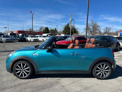 Used 2017 MINI Cooper S image 16