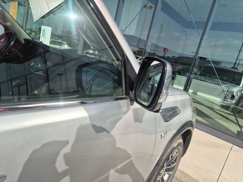 Used 2019 Nissan Armada SL w/ Premium Package AWD/4WD image 14