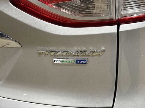Used 2016 Ford Escape Titanium image 29