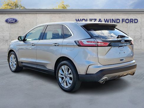 Used 2022 Ford Edge Titanium image 4