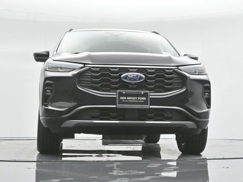 Used 2024 Ford Escape ST-Line Elite image 46