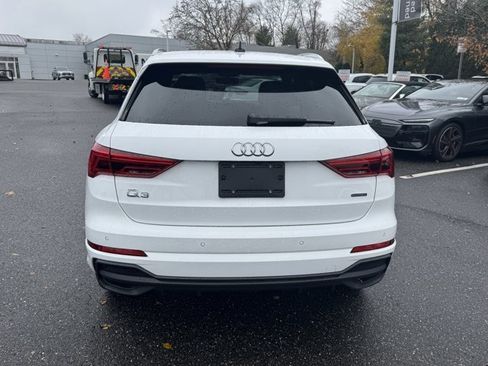 Certified 2025 Audi Q3 2.0T Premium w/ Convenience Package image 6