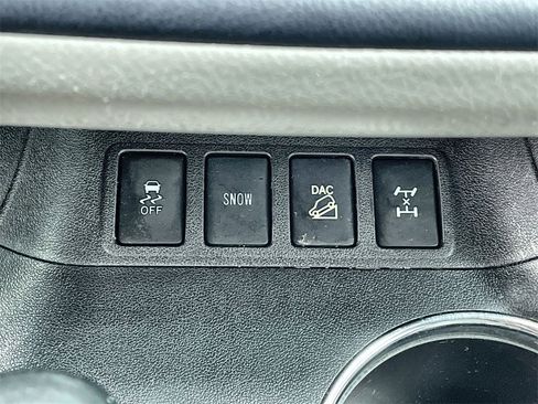 Used 2017 Toyota Highlander Limited Platinum w/ Carpet Mat Package image 24