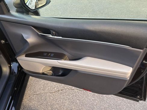 Certified 2022 Toyota Camry LE FWD image 14