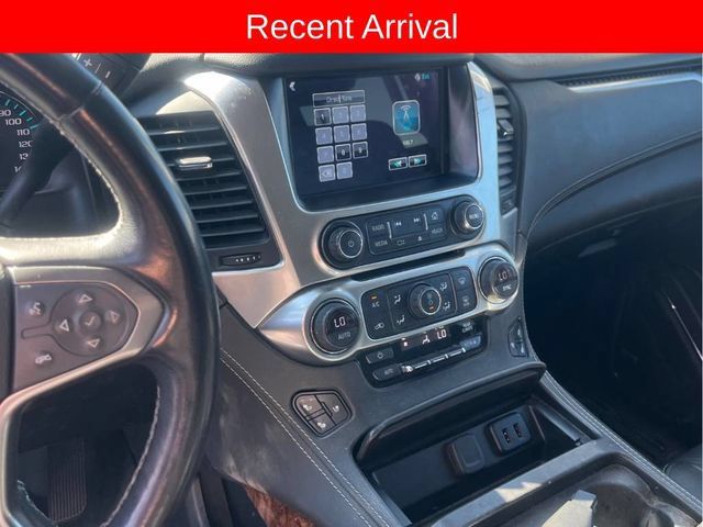 Used 2020 Chevrolet Suburban Premier w/ Max Trailering Package AWD/4WD image 7