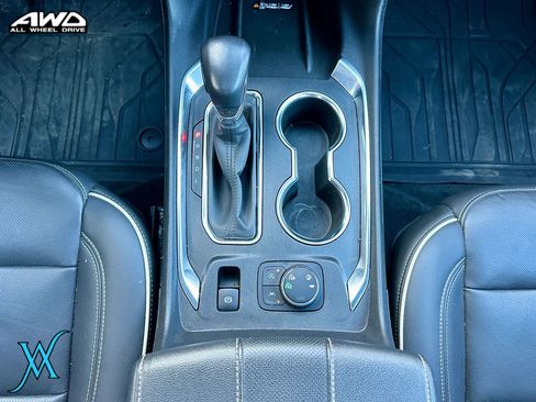 Used 2022 Chevrolet Traverse Premier w/ LPO, Floor Liner Package AWD/4WD image 35