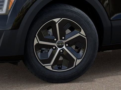 New 2026 Kia Niro LX FWD image 9