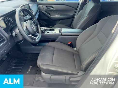 Used 2024 Nissan Rogue S FWD image 10