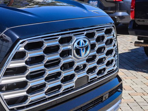 Used 2024 Toyota Sequoia Capstone AWD/4WD image 6