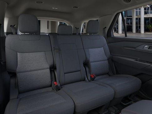 New 2026 Ford Explorer Active RWD image 11