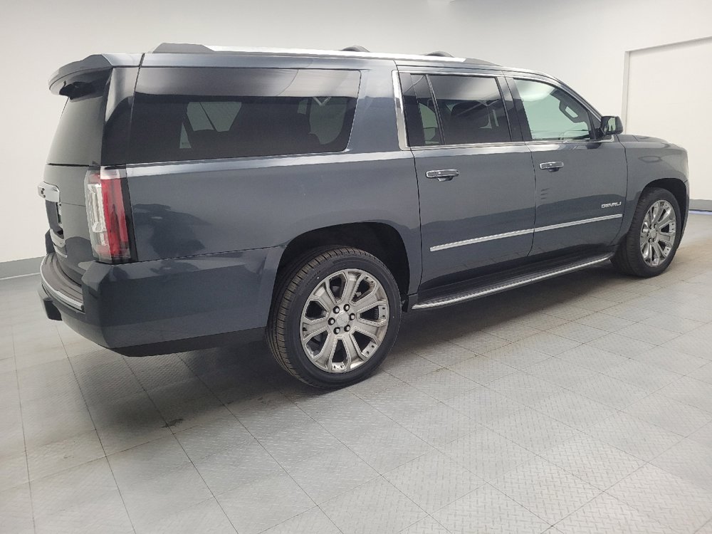 Used 2019 GMC Yukon XL Denali w/ Open Road Package AWD/4WD image 10