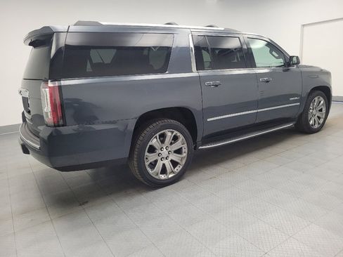 Used 2019 GMC Yukon XL Denali w/ Open Road Package AWD/4WD image 10