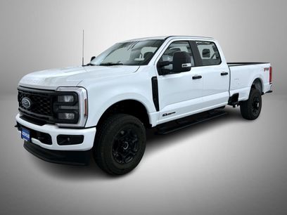 New 2026 Ford F350 4x4 Crew Cab Super Duty