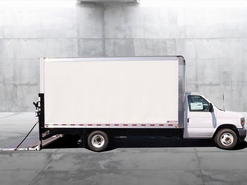 New 2024 Ford E-350 and Econoline 350 Super Duty w/ Driver's Safety Package image 5