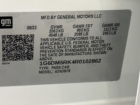 Used 2024 Cadillac CT5 Luxury w/ Cold Weather Package RWD image 31