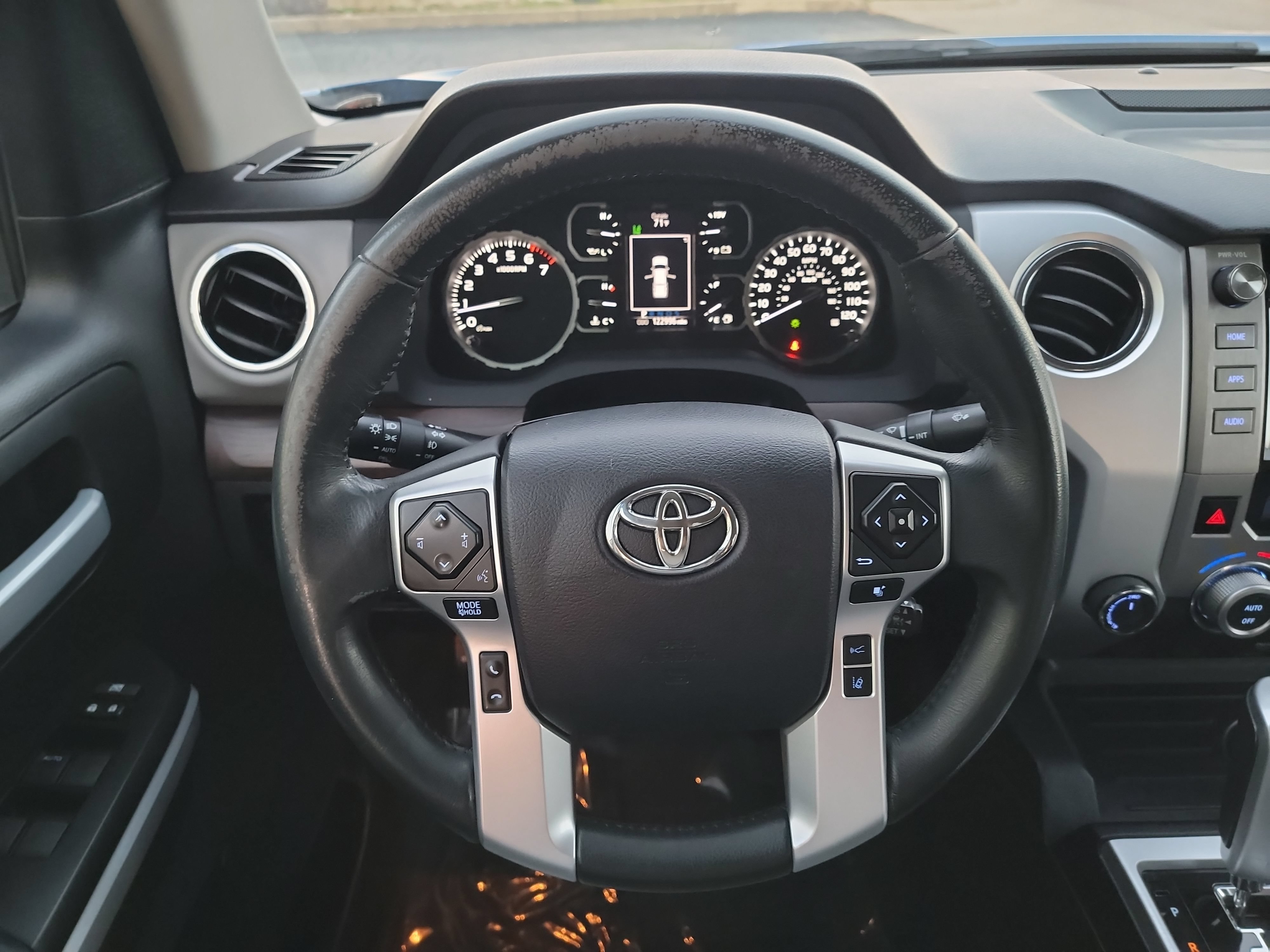 Used 2018 Toyota Tundra Limited AWD/4WD image 17